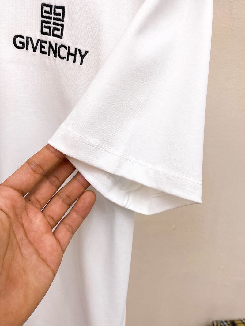 Givenchy T-Shirts